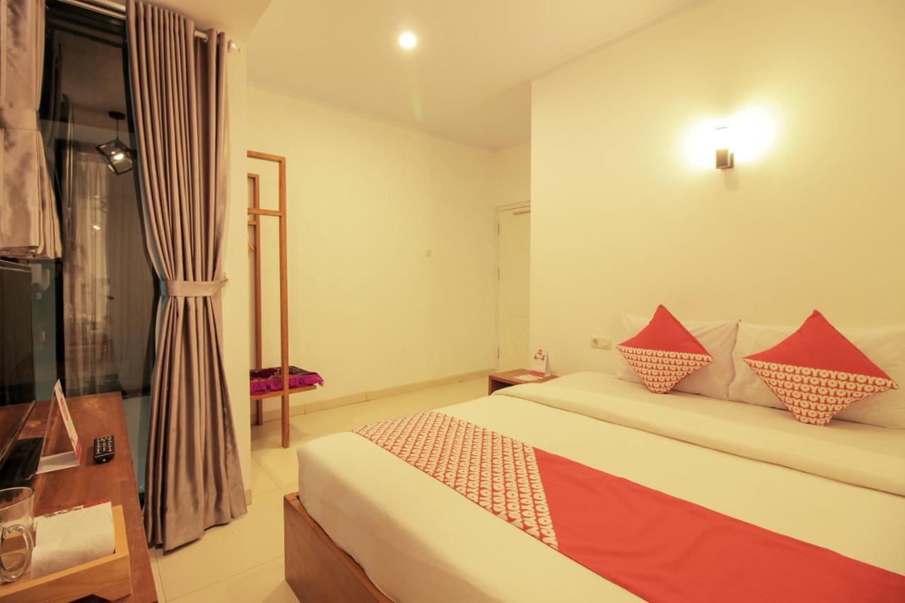 Oyo 396 Tibrae Residence Syariah Lembang Εξωτερικό φωτογραφία
