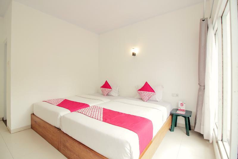 Oyo 396 Tibrae Residence Syariah Lembang Εξωτερικό φωτογραφία